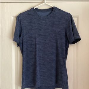 Mens Lululemon striped t shirt size small.